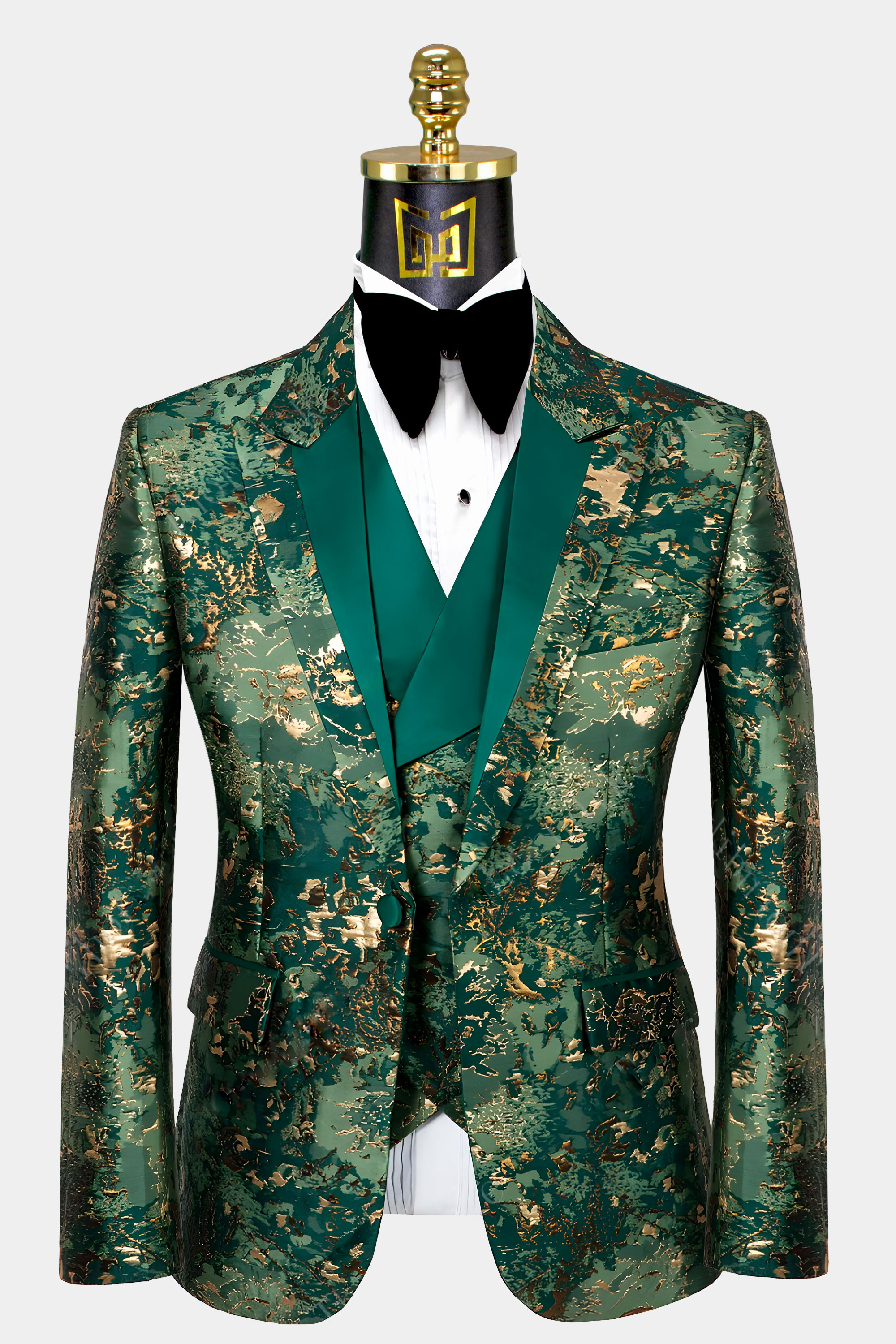 Camo-Tuxedo-Jacket-Green-and-Gold-from-Gentlemansguru.com